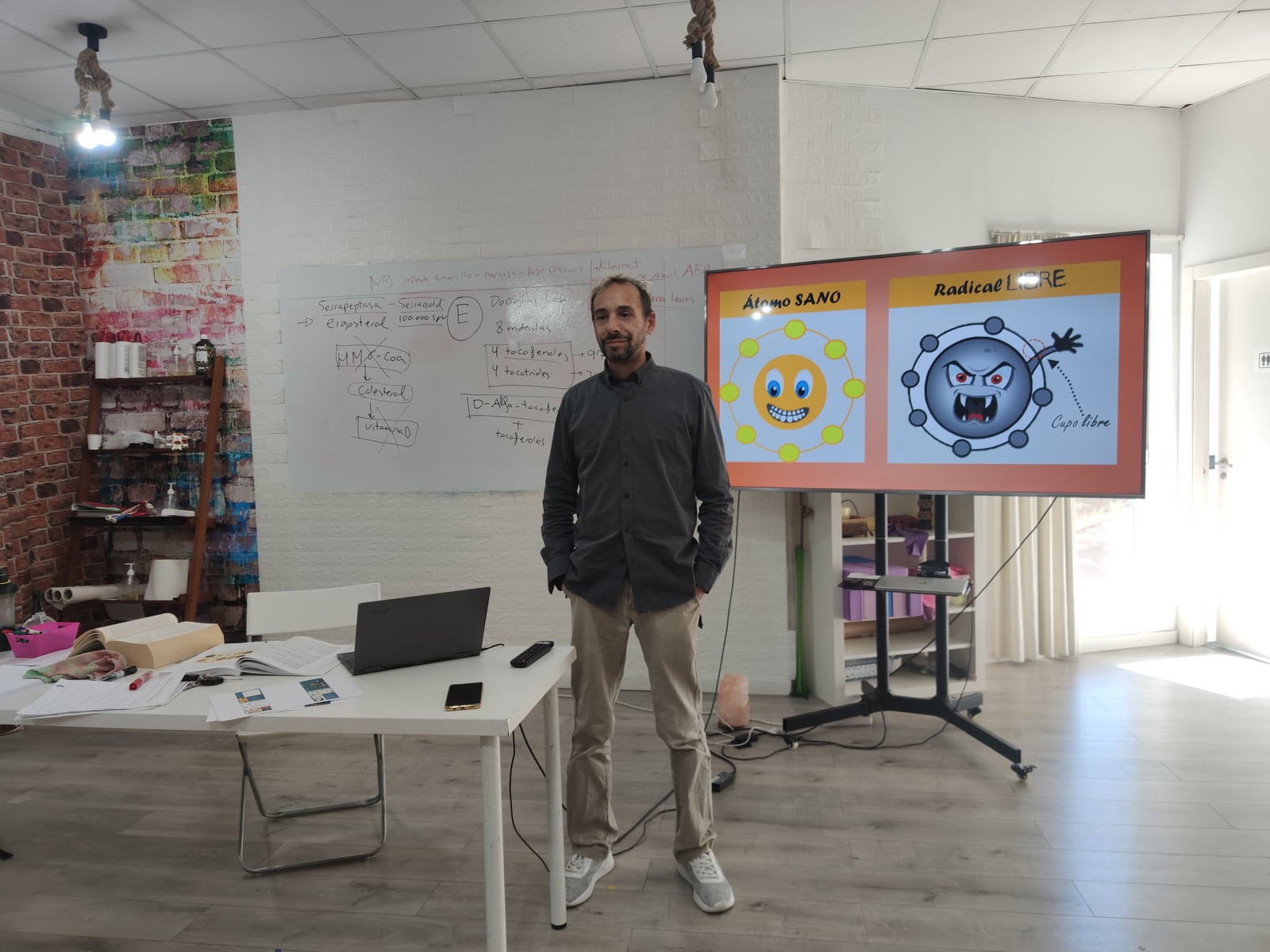 Explicaciones en el aula con apoyo de esquemas visuales